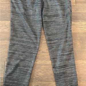 Lululemon size 2 joggers